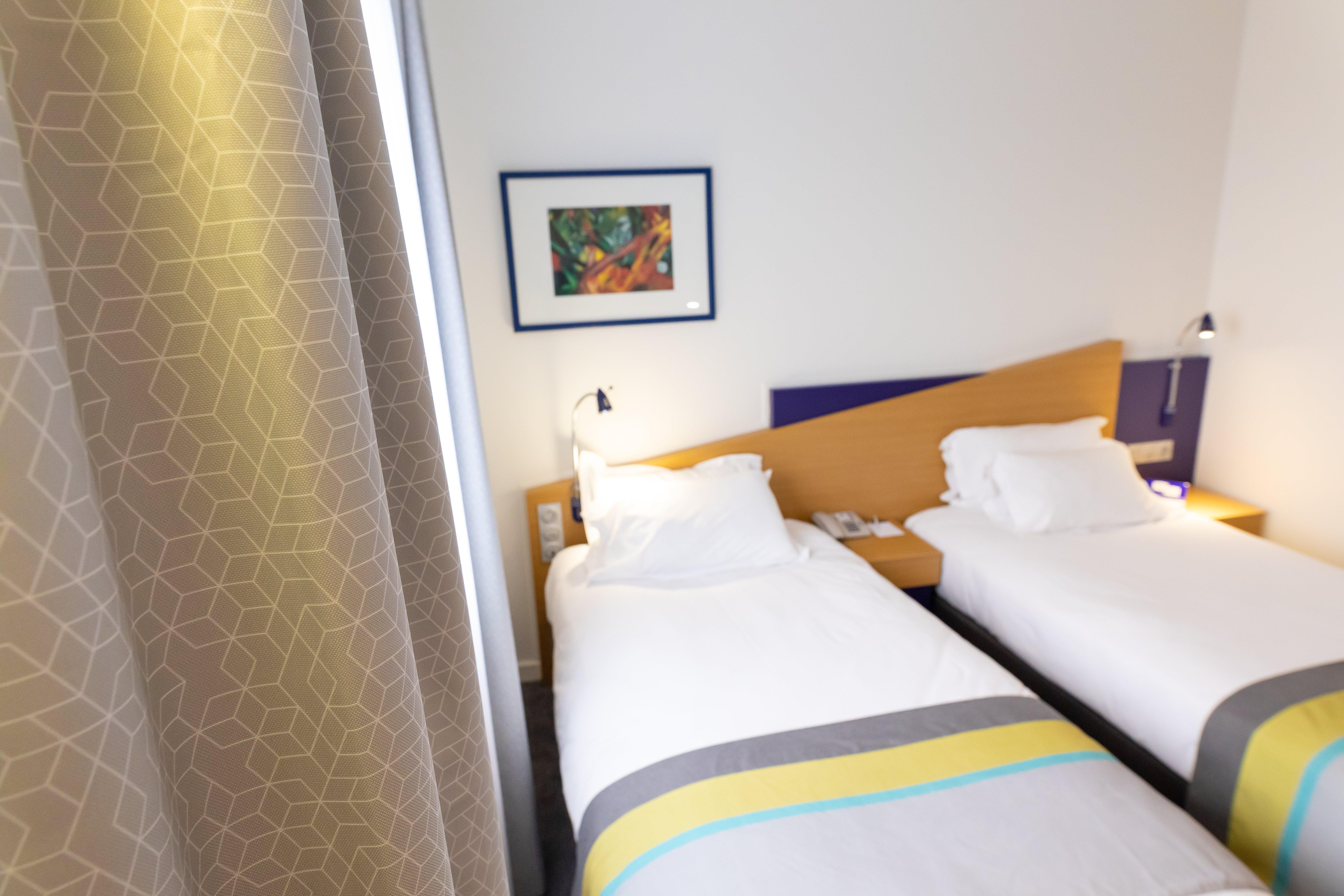 Holiday Inn Express Arras, An Ihg Hotel Εξωτερικό φωτογραφία