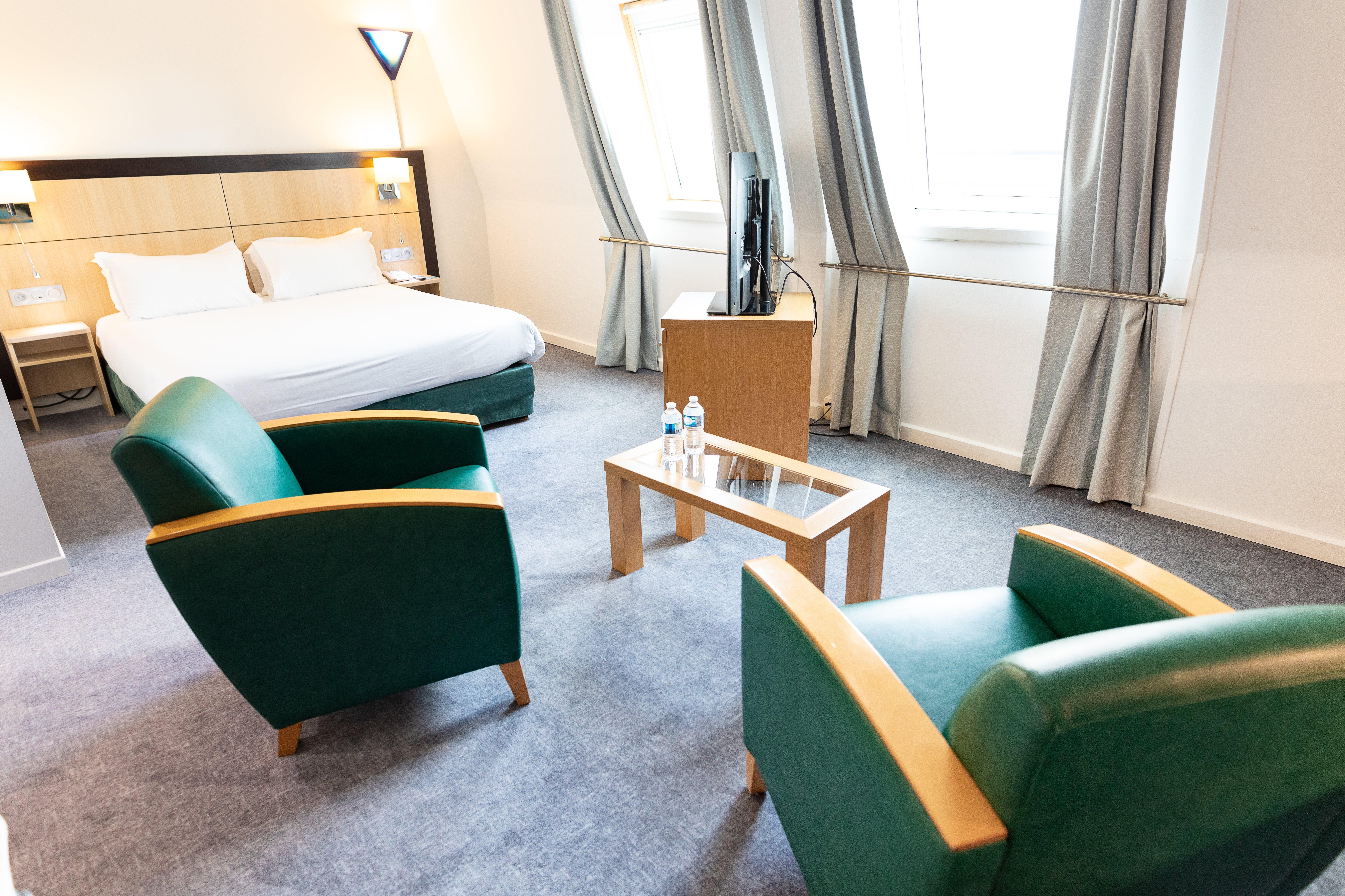 Holiday Inn Express Arras By Ihg Εξωτερικό φωτογραφία